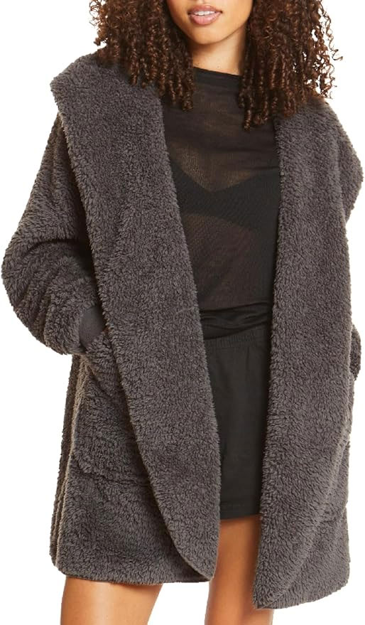 UnHide Shleepy Faux Fur Wearable Blanket