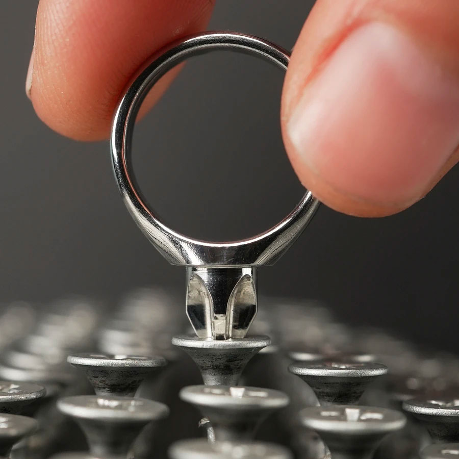 Screwdriver Ring